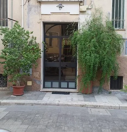 Termini Station Ai Due Cortili Presso Le Mura Aureliane Apartment