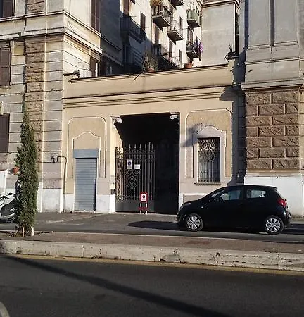 Termini Station Ai Due Cortili Presso Le Mura Aureliane Apartment Rome